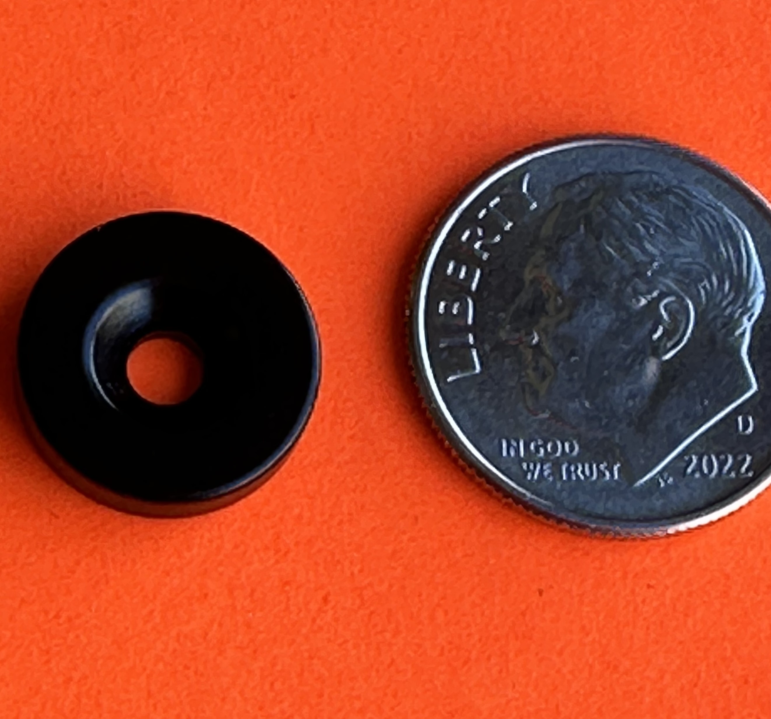 N52 Strong Neodymium Magnets Epoxy 1/2 in x 1/8 in Disc w/Countersunk Hole
